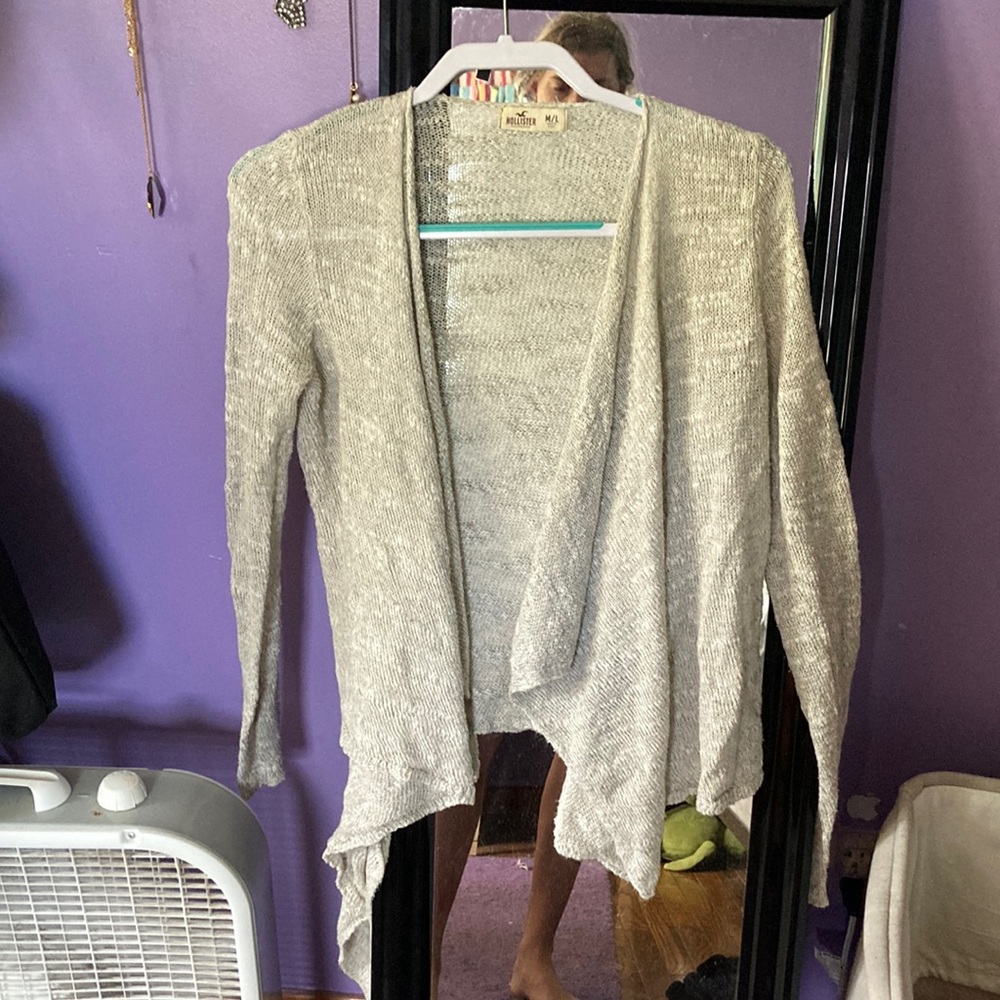 Hollister sweater